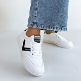 Pabucmarketi Beyaz Siyah Detaylı Bağcıklı Kadın Spor Ayakkabı