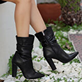 Pabucmarketi Siyah Fermuarlı Kadın Topuklu Çizme