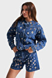 Kadın Mavi Renk 1s5-5 Kuş Gözü Detaylı Crop Oversize %100 Koton Tasarım Denim Ceket