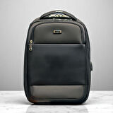 Orta Boy Laptop Gözlü Sert Kasalı Sırt Çantası Baggaj S24132