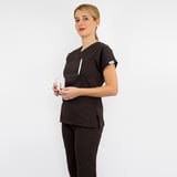 Unisex Koyu Kahve Esnek Likralı Doktor Hemşire SCrubs Tek Üst Forma