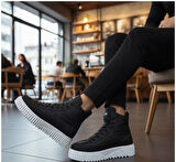 ET0811 Yüksek Beyaz Taban Siyah Paraşüt Kumaş Cilt Detaylı Yarım Bilek Spor Bot