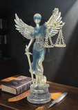 Lüks Polyester Themis Adalet Heykeli 20 cm Dekoratif Biblo Terazi Figür Ev Ofis Vitrin Hediyesi Şık