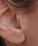 14 Ayar Altın Çizgi Tragus Piercing