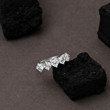 14 Ayar Beştaş Beyaz Altın Yüzük