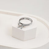 Beyaz 14 Ayar Altın Tektaş Yüzük