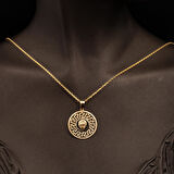 Versage 14 Ayar Altın Madalyon Kolye