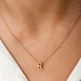 Lucky Life 925 Ayar Gumuss  Rose 3 Boyutlu R Harf Bayan Kolye