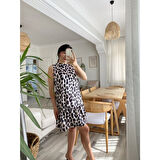 Lucky Life Kadın Kolsuz Sırttan Bağlamalı Fırfırlı Leopar Desenli Süprem Elbise