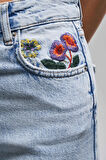 Kadın Ice Kot Rengi 4s5-3 Straight Fit Çiçek Nakışlı %100 Koton İç Boy 80 Cm Tasarım Denim Jean