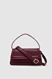 Olyra Mıknatıs Kapamalı Çapraz Askılı El Çantası Bordo