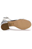 Kiko Kids 790 Kum Simli Taşlı Kız Çocuk 3 Cm Şeffaf Topuklu Sandalet Ayakkabı