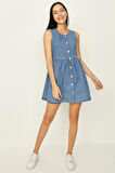 Kadın Önden Düğmeli Eteği Volanlı Denim Elbise