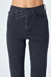 Antrasit Slim Straight Paçası Yırtmaçlı Çapraz Kemerli Jean Pantolon C 4556-011