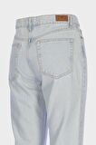  Eliza Cropped Buz Mavi Paçası Kesik Yüksek Bel Straight Fit Düğmeli Jean Pantolon C 4518-091
