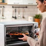 AF930L 45 Lt Gri Midi Fırın, İç Aydınlatmalı, Zaman Ayarlı, Izgara ve Fırın Fonksiyonlu, 2 Tepsi, 1 Tel Izgara