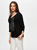 Önü Trok Taş Detaylı 3/4 Kol V Yaka T-Shirt S25TSH068