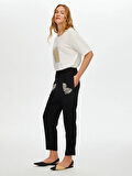 Kordone Nakış Garnili File Detaylı Comfort Fit Pantolon S25PNT030