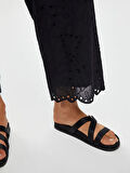 Resort Brode Nakış İşli Yanı Yırtmaçlı Wide Leg Fit Caprii S25CPR017