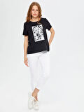 Resort Önü Palmiye Baskılı Yuvarlak Yaka T-Shirt S25TSH115