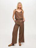 Wide Leg Fit Metal Aksesuarlı Keten Karışımlı Pantolon S26PNT034