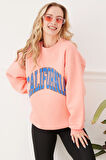 Go Veform Kadın California Baskılı Üç İplik Sweatshirt  Yavruağzı ZN5053
