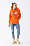 Go Veform Kadın Kanguru Cep Baskılı Üç İp İçi Şardonlu Sweatshirt Turuncu ZN5086