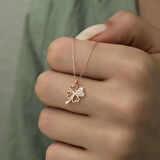 925 Ayar Gümüş Rose Kalpli Dört Yapraklı Yonca Kadın Gümüş Kolye T7077 (599599)