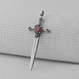 Kırmızı Taşlı Zirkon Şovalye 925 Ayar Gümüş Erkek Kolye Ucu