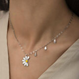 Gümüş Papatya Seviyor Sevmiyor Kadın Kolye