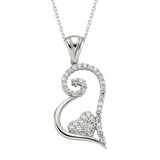 Gümüş Kalpli Kadın Kolye