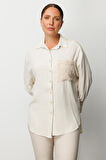 Moda İlgi Kadın Büyük Beden Robası ve Cebi Güpür Detaylı Oversize Keten Gömlek 0035 Taş