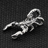 Akrep Tasarımlı 925 Ayar Gümüş Erkek Kolye Ucu