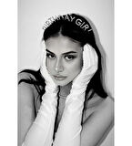 Taç Metal Taşlı Birthday Girl yazılı  Gümüş renkli lüks doğum günü tacı