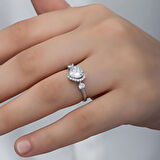 Kalpli Taşlı Baget 925 Ayar Gümüş Kadın Yüzük