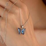 Gümüş Pazarım Mavi Taşlı Kelebek Motifli Gümüş Kolye