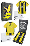 Fenerbahçe Orijinal Lisanslı 24/25 Çubuklu Sarı Lacivert Çocuk Forma Set Hediyelik Ahşap  Kutu