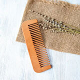 12'li Ahşap Geniş Dişli Tarak Seti