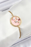 316L Çelik Zincir Pembe Mineli Sanatsal Portre İnci Detaylı Çiçek Model Gold Renk Kadın Bileklik - Lisinya
