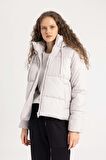 DeFacto Su Geçirmez Regular Fit Kapüşonlu Şişme Mont C0488AX24SPGR457