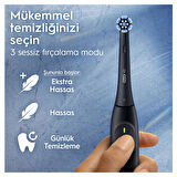 Oral-B iO 2 Şarjlı Diş Fırçası - Siyah, Seyahat Kabı ile