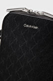 Calvin Klein Bayan Telefon Çantası K60K613241 BEH