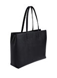 Calvin Klein Siyah Kadın Omuz Çantası LV04F3225G