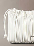Calvin Klein Jeans PLISSE DRAWSTRING BAG Kadın Beyaz Çanta LV04F3076G-FUP