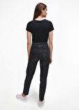 Calvin Klein Bisiklet Yaka Siyah Kadın T-Shirt J20J212883BAE Siyah T-shirt