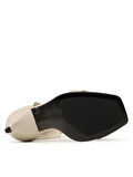 Calvin Klein Geo Stiletto 