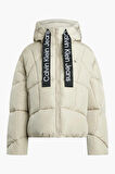 LOGO DRAWSTRING SHORT PUFFER