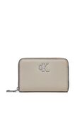 Kadın Calvin Klein Minimal Monogram Kadın Cüzdanı K60K611500