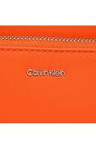 Kadın Calvin Klein Must Camera Bag Çapraz Askılı Çanta K60K608410