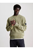WASHED BADGE CREW NECK
